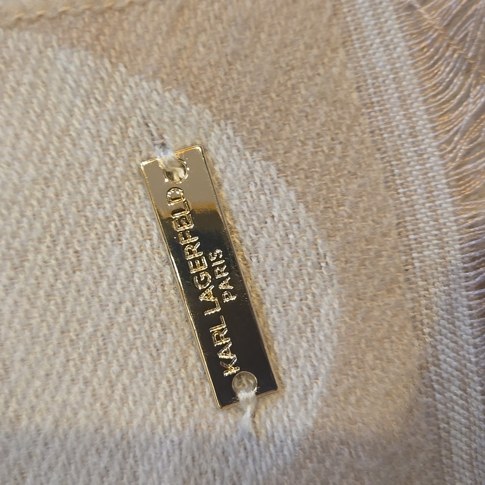New Karl Lagerfeld Paris Cream/Tan Fringed Edge Oversized Scarf/Wrap - Picture 6 of 9